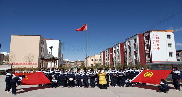 答疑解惑尽在汽车的车门锁总是反复跳动是怎么回事?